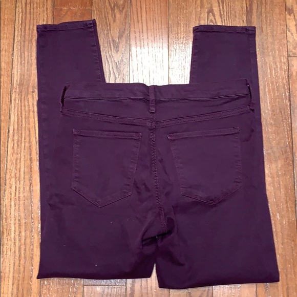 Women’s Gap distressed Easy Jegging burgundy jeans - Picture 4 of 5